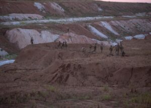СюжетЗброя за надра. Реакція на пропозицію Трампа