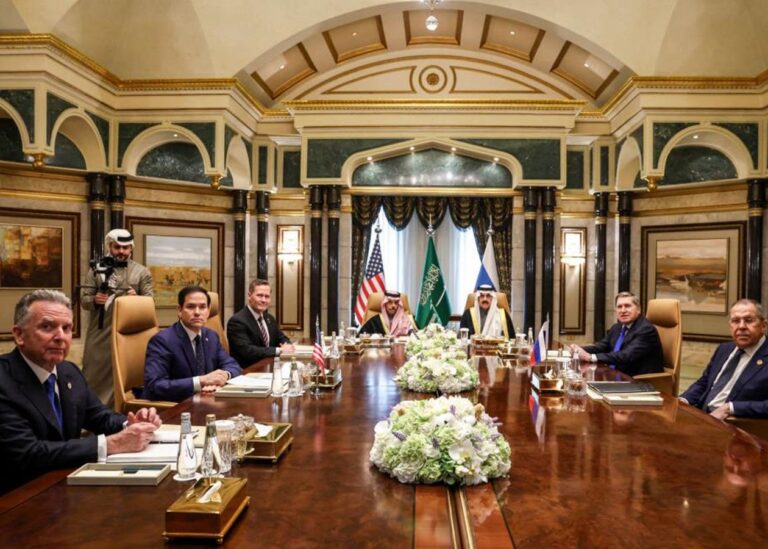 США і Росія почали переговори у Саудівській Аравії