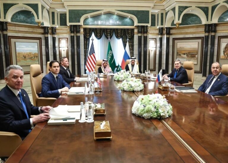СюжетТри етапи миру. Підсумки зустрічі США – РФ