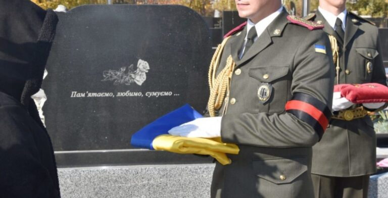 В ході повномасштабної війни Україна втратила 45100 захисників – Зеленський