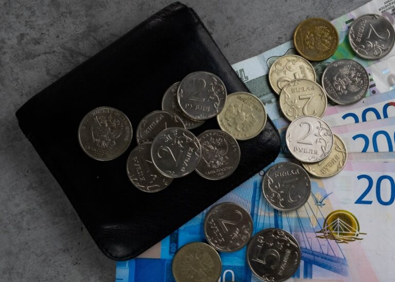 Прострочені борги росіян за іпотекою сягли 100 млрд рублів – ЗМІ