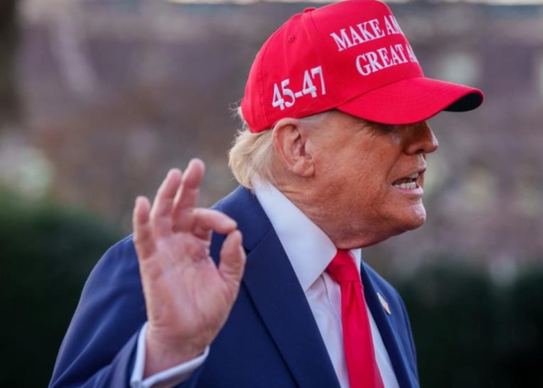 Трамп чекає від Зеленського вибачень – Bloomberg