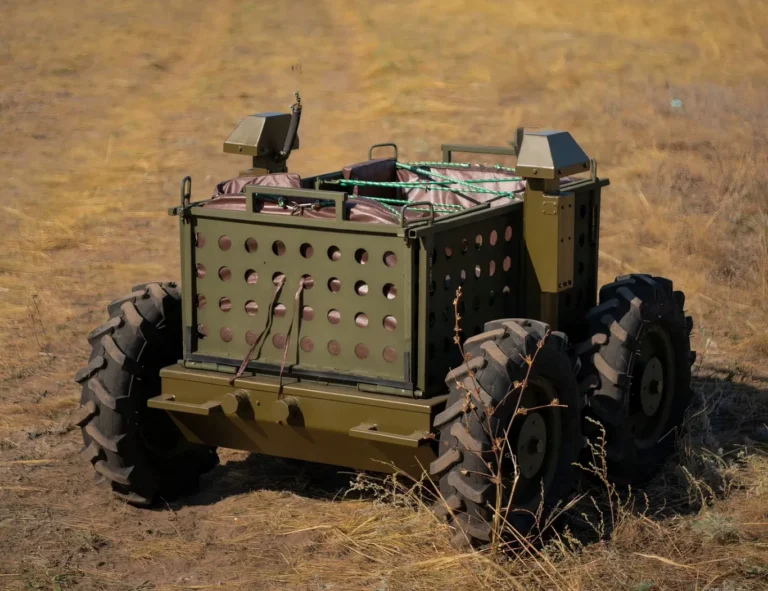 Міноборони допустило до експлуатації у військах наземний дрон “Гулівер”