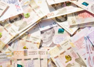 У Києві накопичили 8 млрд боргів за тепло та воду