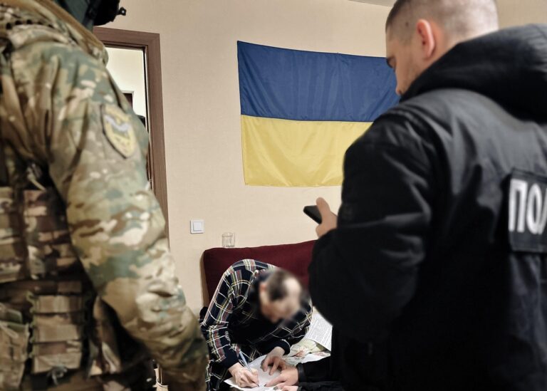 Викрито групу шахраїв, які ошукали підприємців на мільйони гривень