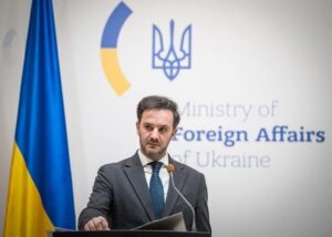 МЗС застерігає від участі іноземних військ у параді в Москві 9 травня