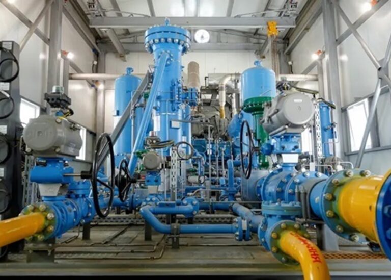 Уперше за рік ціни на газ в Україні вищі за європейські