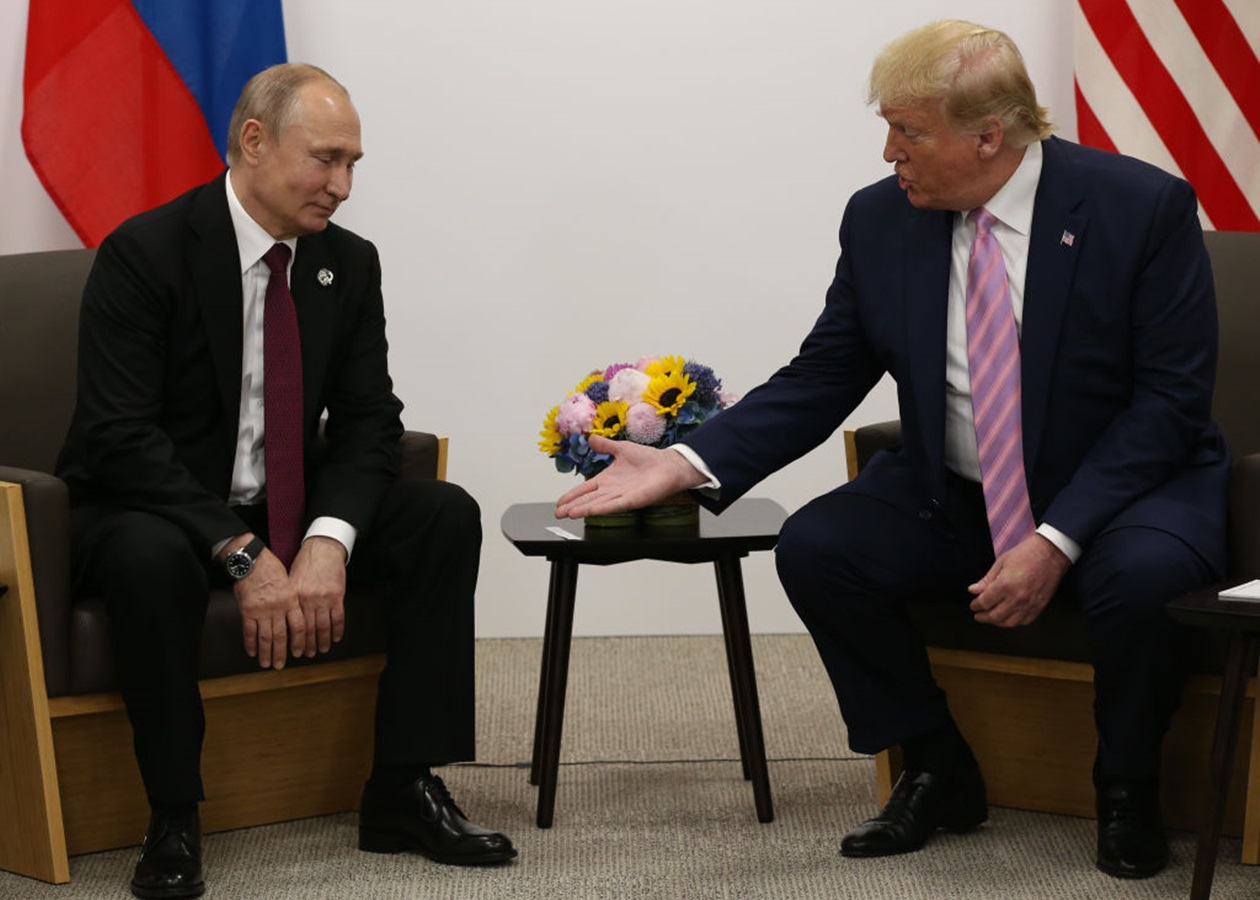 СюжетВіра у перемогу РФ? Новий курс Трампа щодо війни