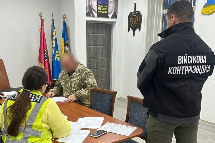 На Тернопільщині полковник ЗСУ замість фронту відрядив підлеглих будувати йому дім
