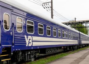 Укрзалізниця анонсувала нові рейси на серпень
