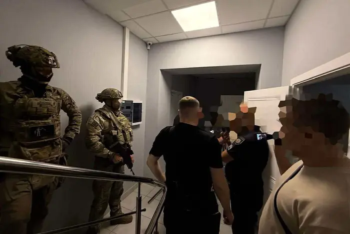 Детектив НАБУ передавав секретні дані росіянам через оточення Януковича: деталі від СБУ