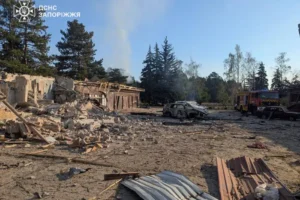 Окупанти вдарили по базі відпочинку в Запорізькому районі (фото, відео)