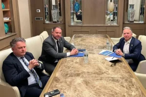 Українська делегація провела зустріч зі спецпредставником Трампа