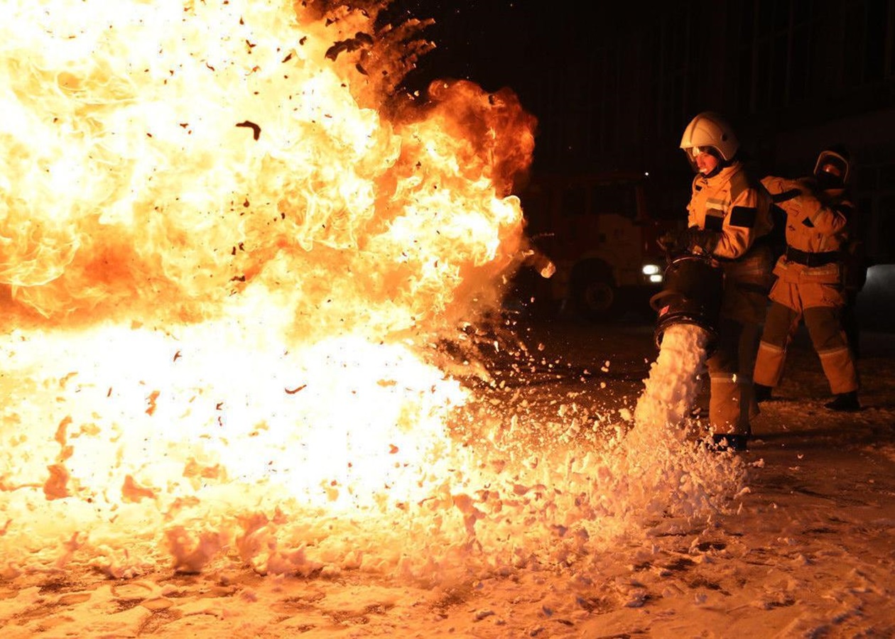 Мадяр підтвердив удар по НПЗ під Санкт-Петербургом