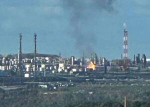 ЗМІ дізнались про наслідки атаки на заводи в Уфі