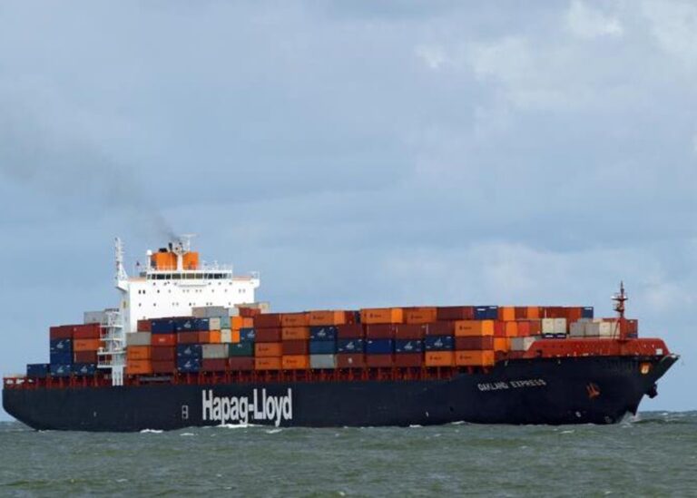 Китай тестує поставки в Європу Північним морським шляхом