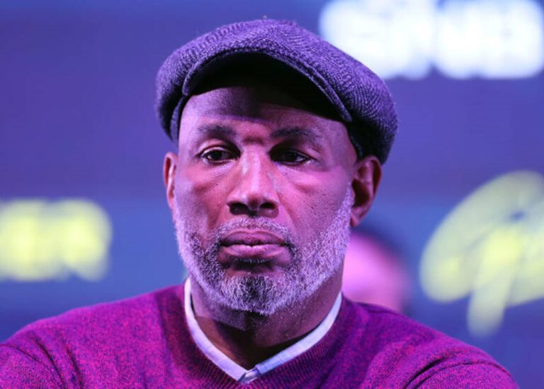 Леннокс Льюїс закликав Усика завершити кар'єру, указавши на висоту польоту