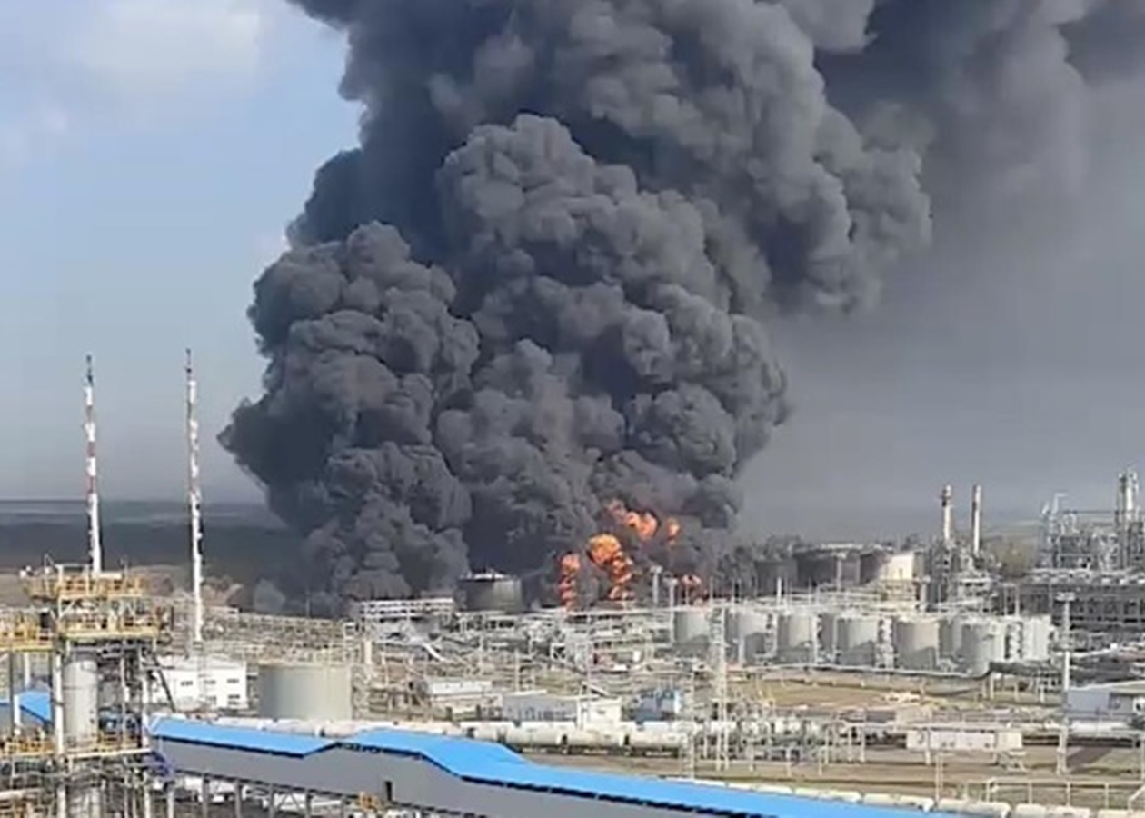 МЕА озвучило прогноз щодо відновлення НПЗ в Росії