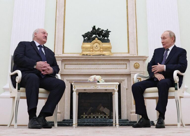 Лукашенко визнав проблеми в економіках Білорусі та Росії