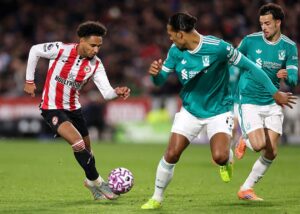 Капітан Ліверпуля поділився думкою щодо ситуації в АПЛ