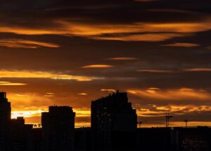 Стало відомо, як довго українці будуть без світла