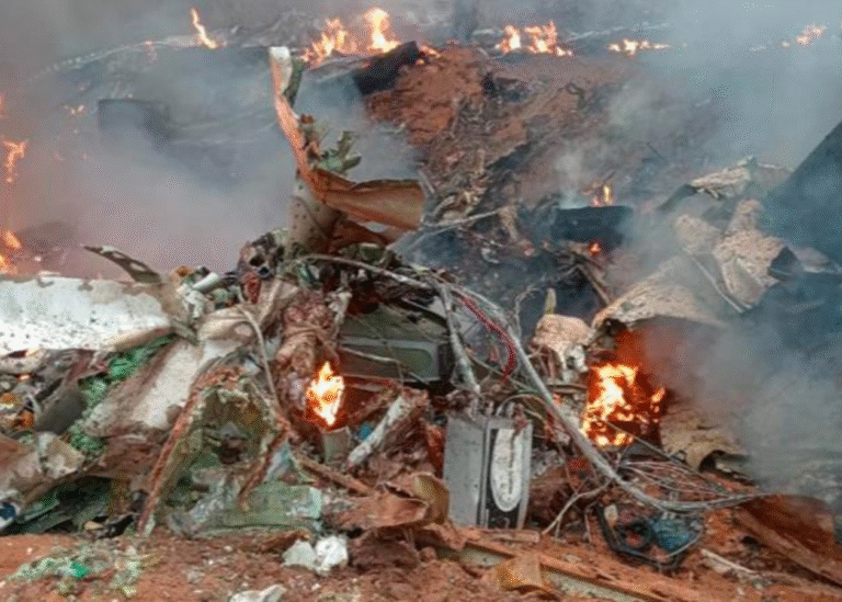 У Кенії розбився літак з туристами: усі загинули