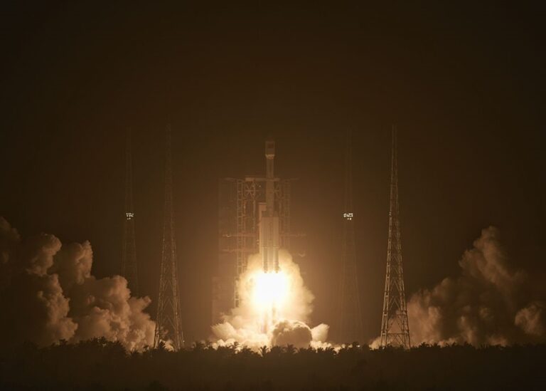 Китай здійснив два космічні запуски за день