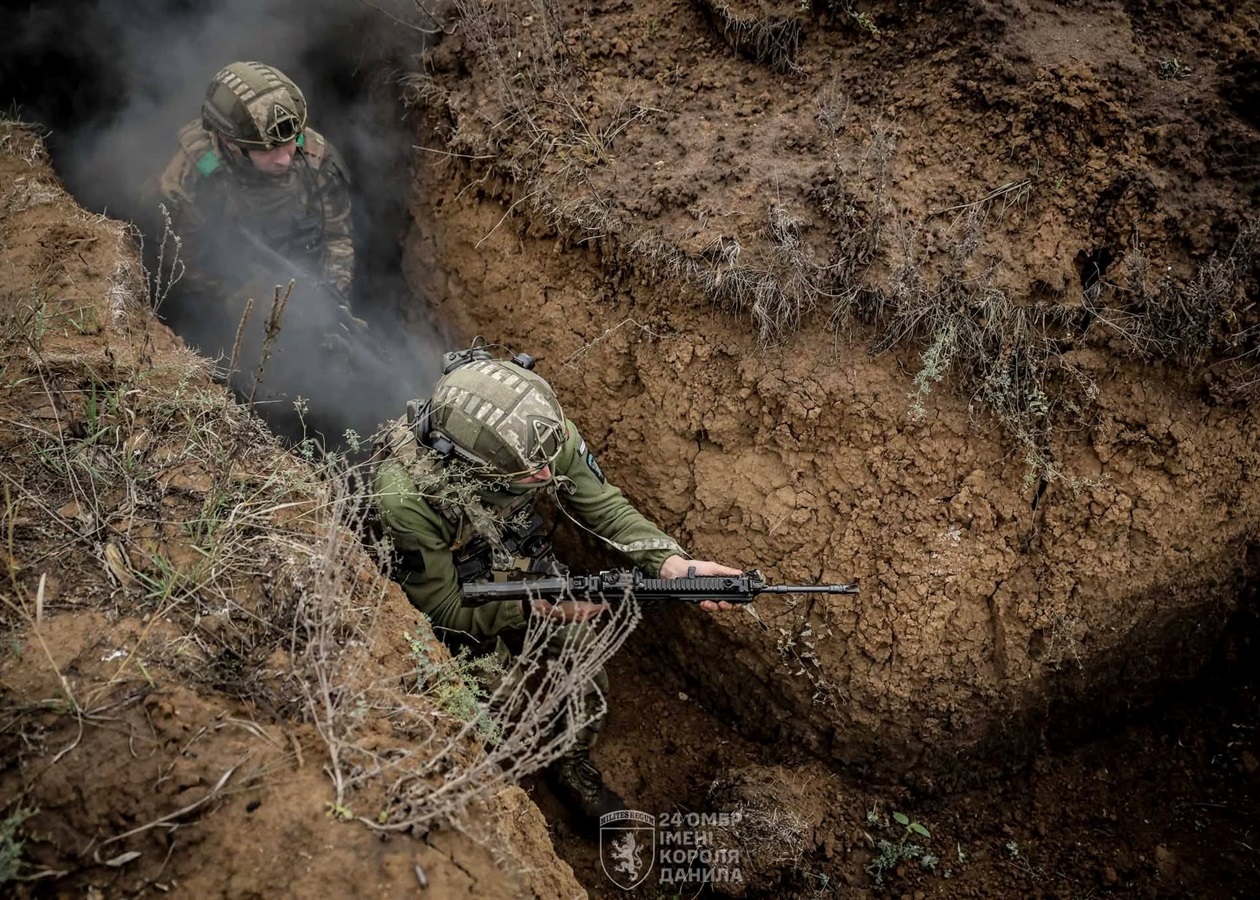 З початку доби відбулося 128 бойових зіткнень