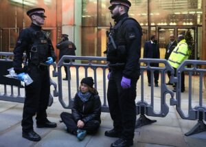 У Британії арештували екоактивістку Грету Тунберг