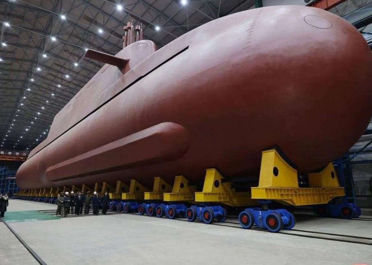 КНДР побудувала перший атомний підводний човен: до чого тут Росія