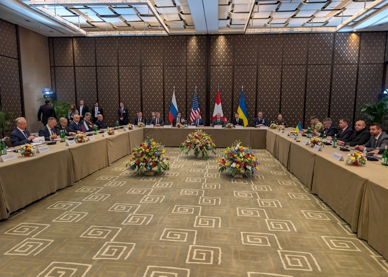 СюжетПереговори в Женеві: перші результати