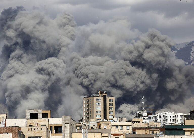 ЦАХАЛ показав відео знищення бункера Хаменеї