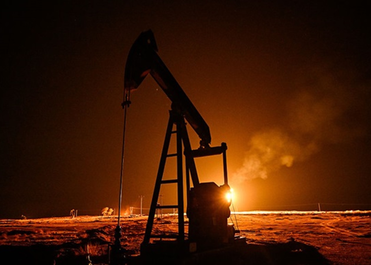 Видобуток нафти у РФ падає третій місяць поспіль