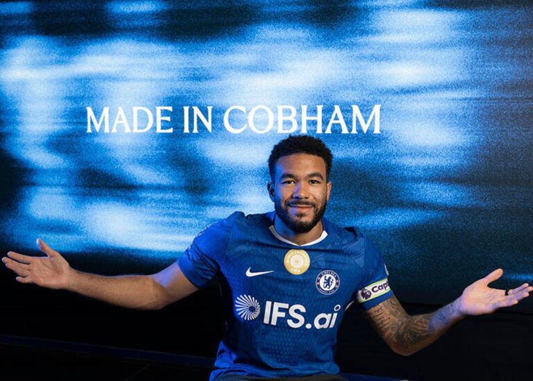 Капітан Челсі залишається на своєму місці