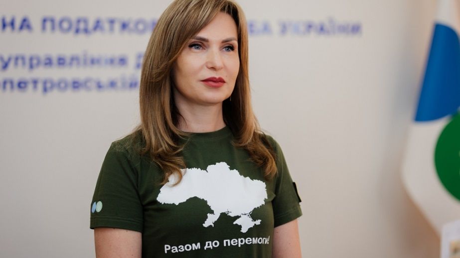 Заступниця начальника ДПС Дніпропетровщини Наталя Федаш оформила все майно на сина та їздить на авто колишнього чоловіка