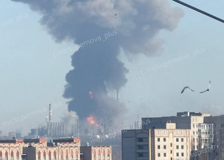 У Татарстані стався потужний вибух на заводі