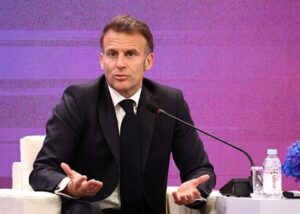 Макрон засудив удари Ізраїлю по Лівану