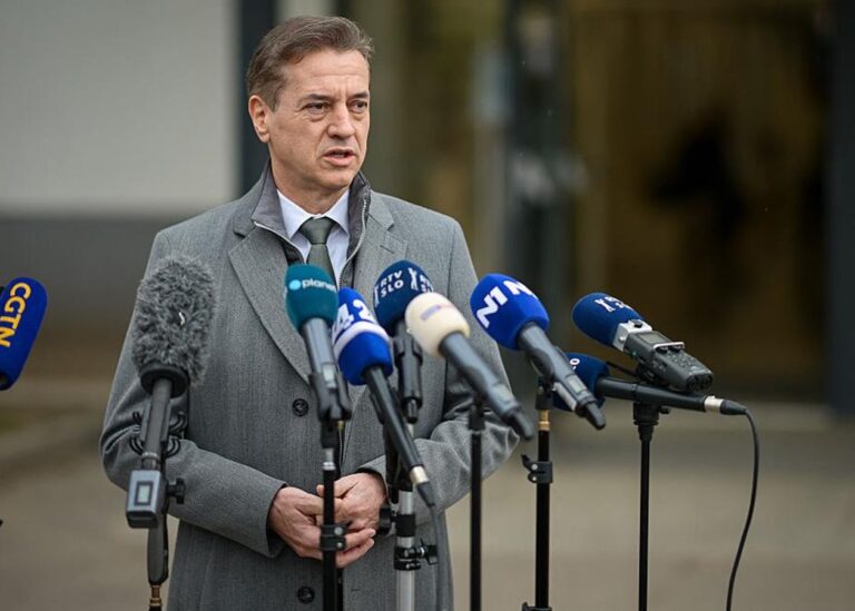 Чинний прем’єр Словенії оголосив про перехід в опозицію