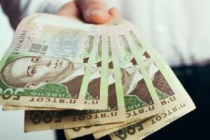 В Україні запускають нові грошові виплати: Ось хто може отримати 10 тис. грн