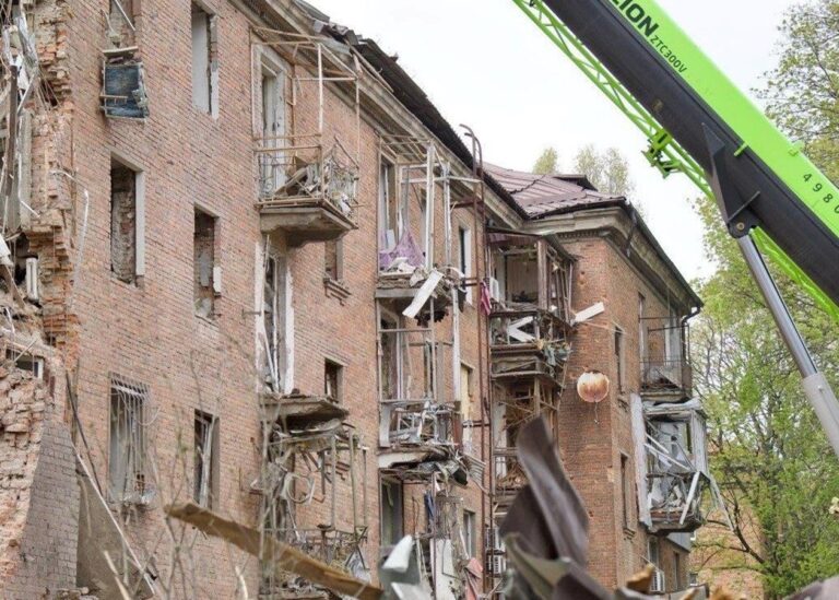 Удар по Дніпру: зросла кількість жертв і поранених