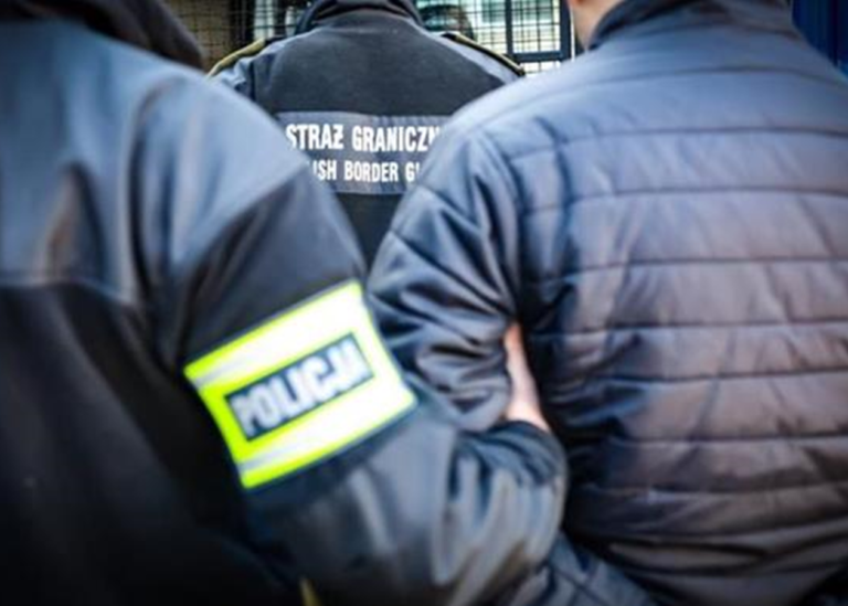 У Польщі українців затримали за торгівлю людьми та відмивання грошей