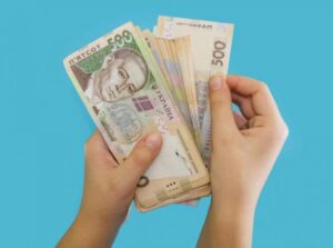 На грані виживання: ПФУ назвав кількість пенсіонерів із виплатами нижче прожиткового мінімуму