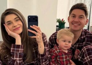 Остапчук із родиною оселився в Канаді: дружина показала нове житло
