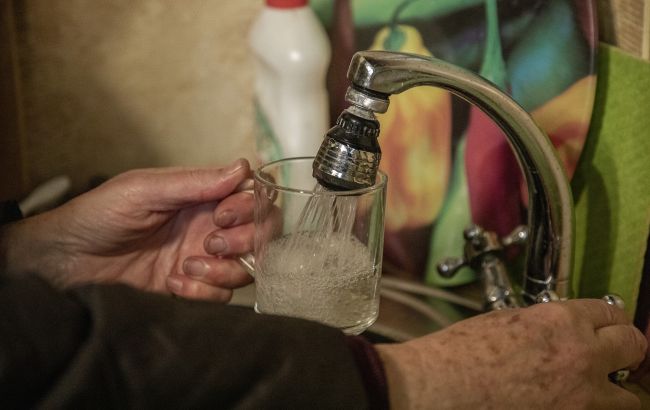 Вода може різко подорожчати через мільярдні борги держави