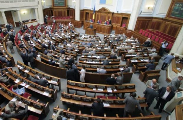 Готуймося до подорожчання гаджетів і різного дріб’язку з Китаю: Верховна Рада надзвичайним зусиллям підтримала законопроєкт про ПДВ на посилки до €150