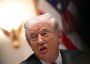 Трамп зажадав від країн компенсації за захист Ормузької протоки