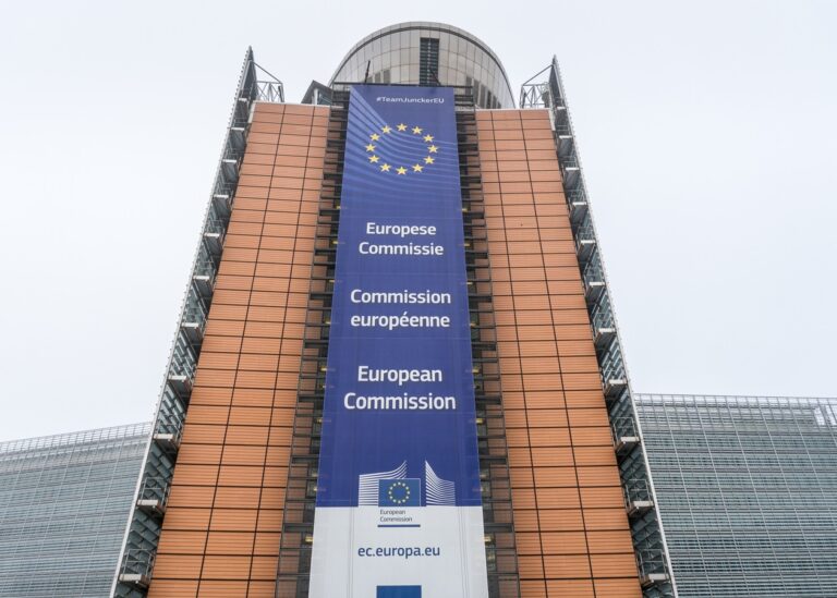 ЄС розширив санкції проти Росії через депортацію українських дітей