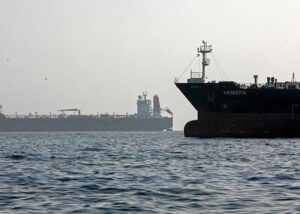 Експорт нафти через Ормузьку протоку відновлюється