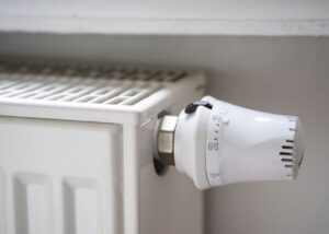 У Києві відзвітували про підключення 15% соцзакладів до тепла